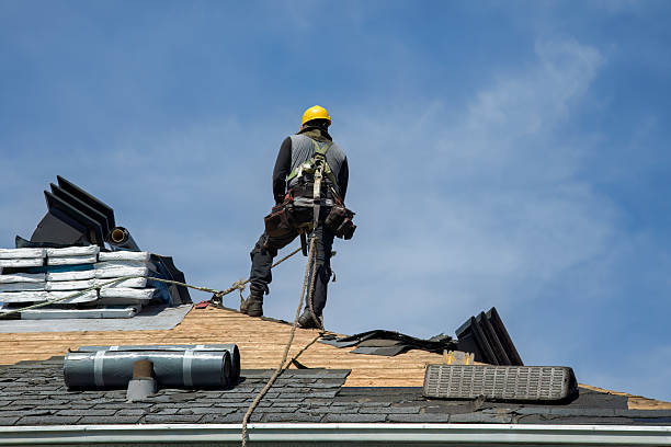 Professional Gutter Installation technician working in New Gretna, NJ